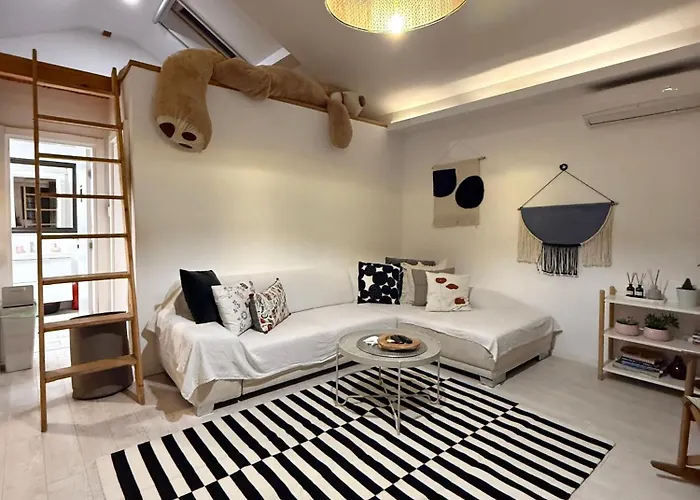 River House Grana